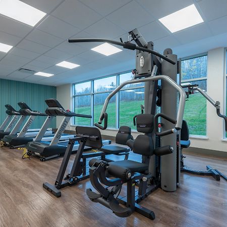 Holiday Inn Express & Suites Moncton By Ihg Экстерьер фото