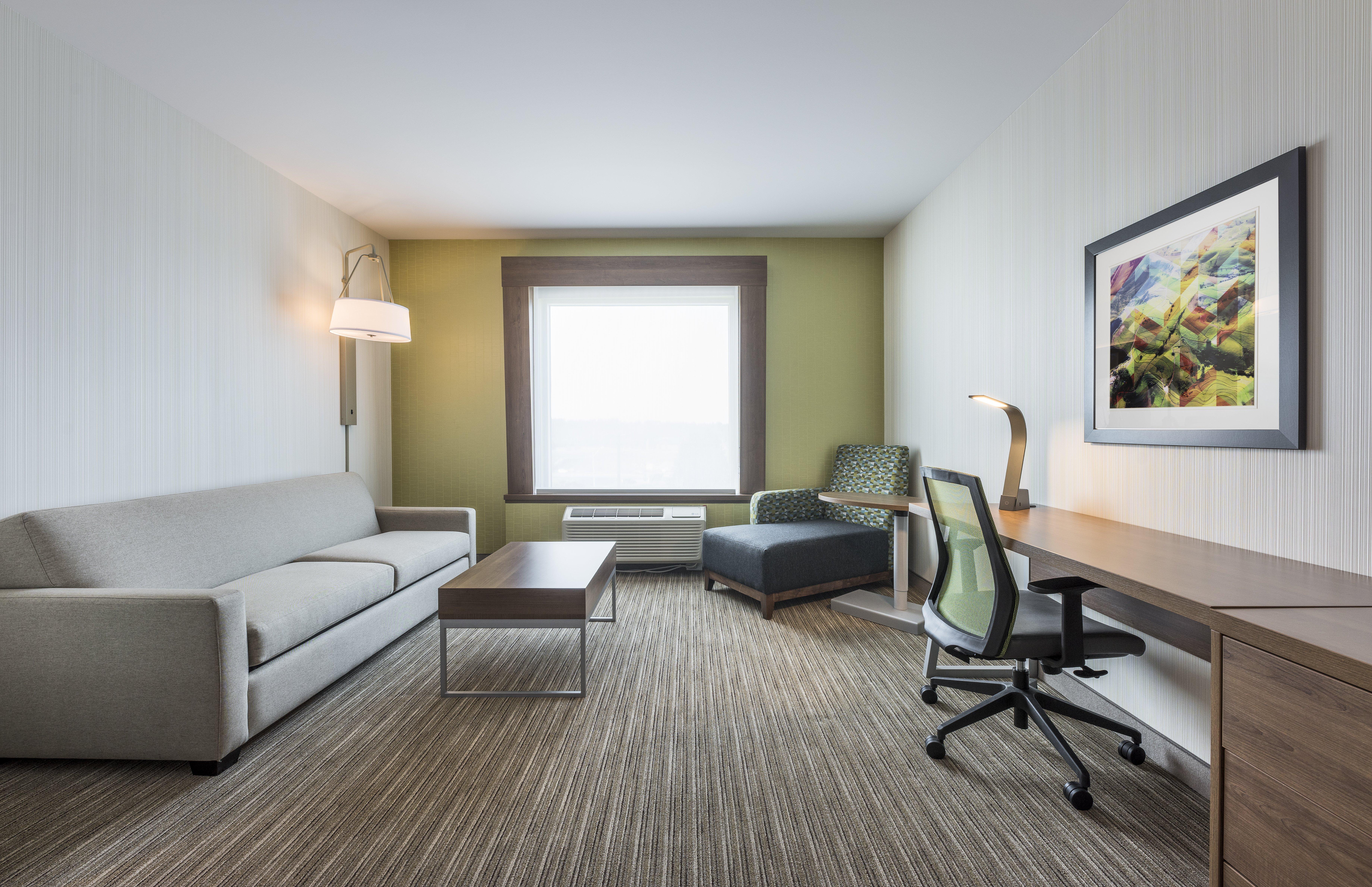 Holiday Inn Express & Suites Moncton By Ihg Экстерьер фото